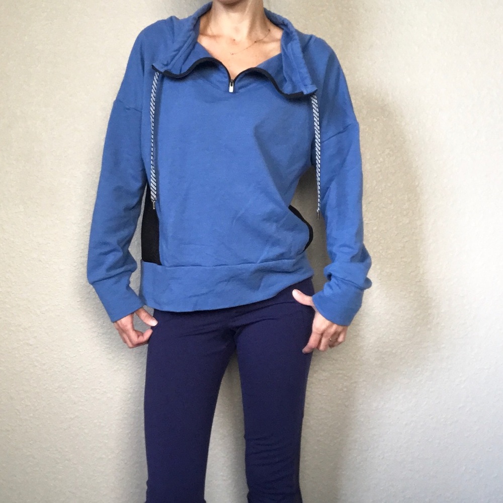 Lucy Half Zip - image 4